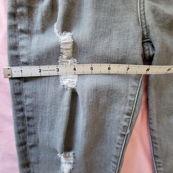 * 7 For All Mankind Designer Jeans Final Discount - Picture 4 of 14